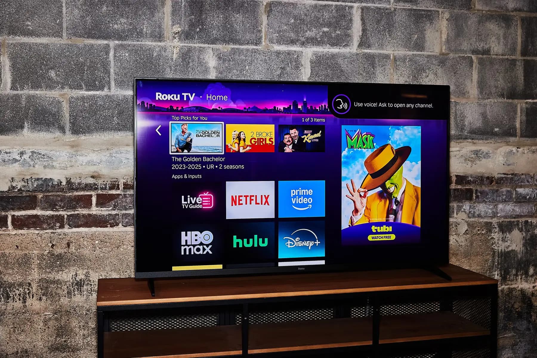 Streaming Services With Live TV Channels: Complete 2026 List